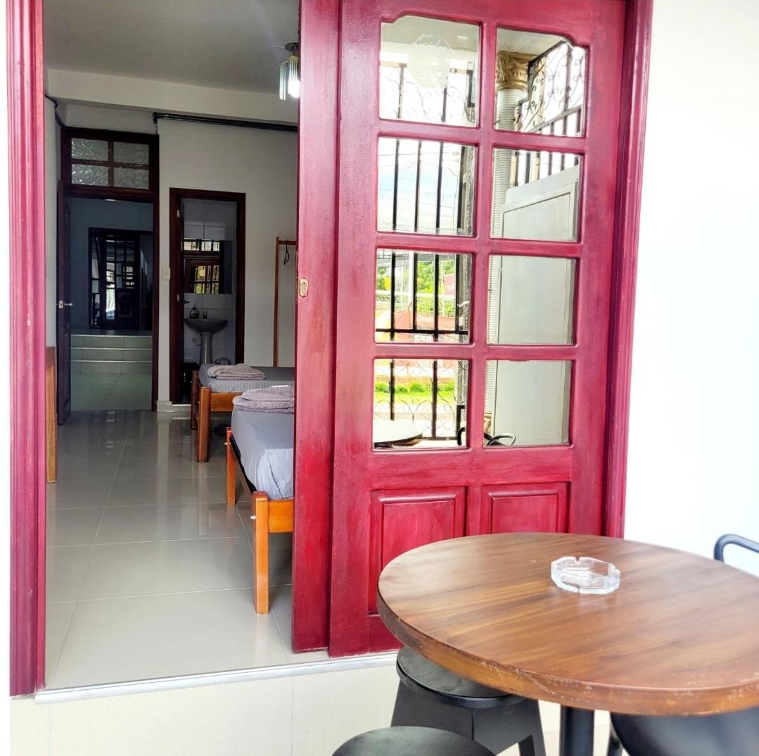 Kanaq Hotel Tours Leticia Bagian luar foto