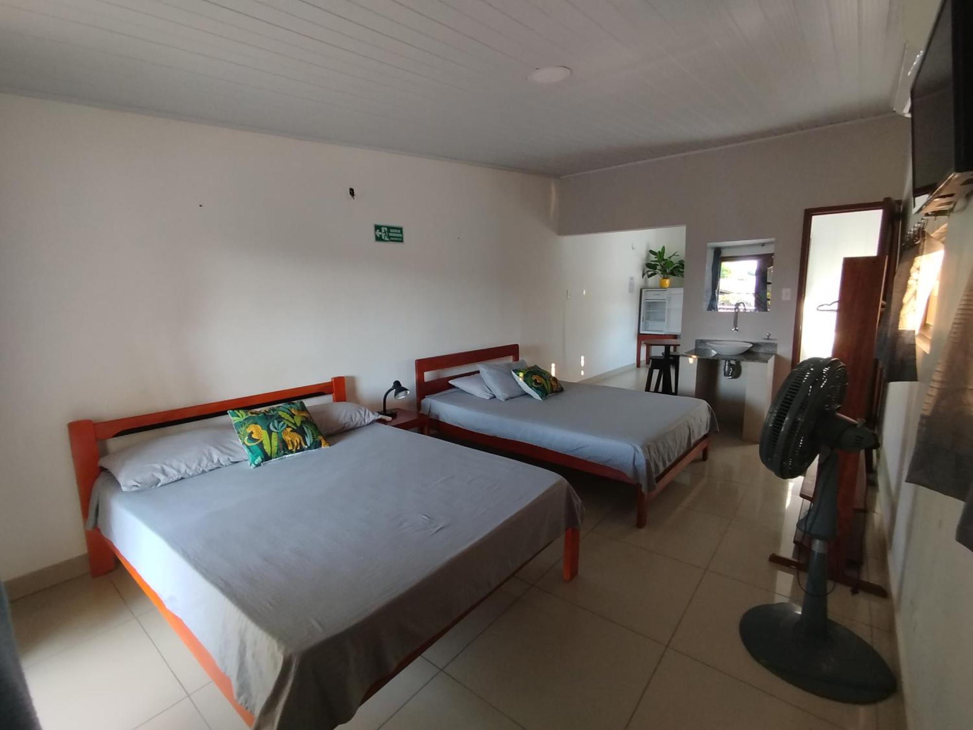 Kanaq Hotel Tours Leticia Bagian luar foto